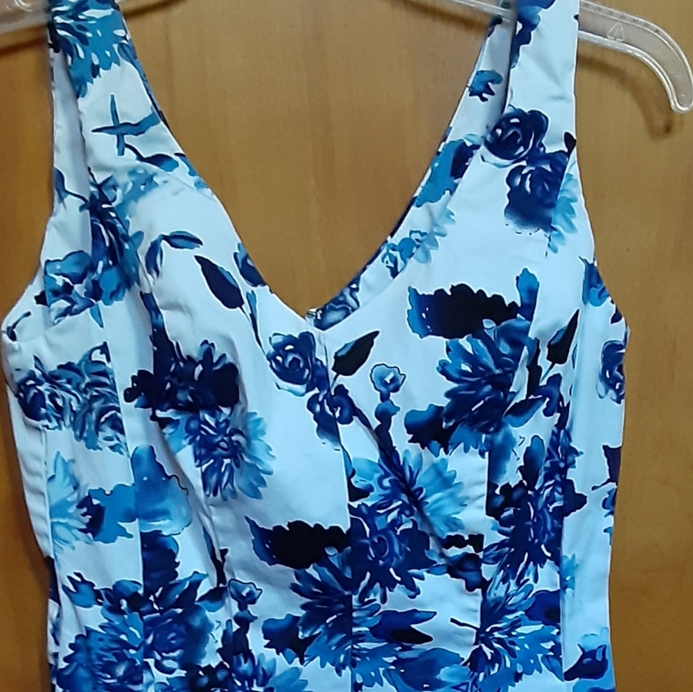 Junior dress